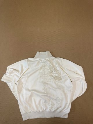 Chaqueta Reebok RBK Estilo Y2K - Blanca y Dorada