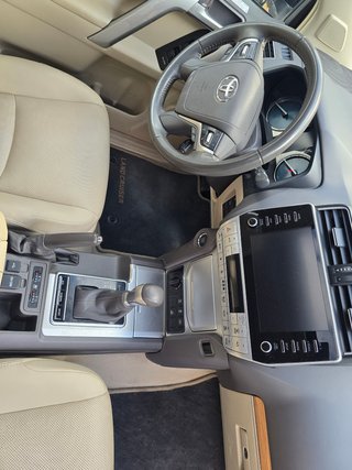 Land Cruiser VXL 70 Aniversario