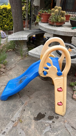 Tobogán Feber para niños
