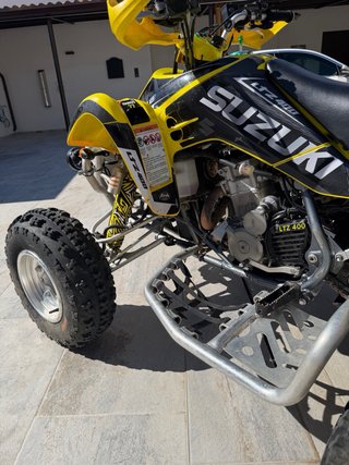 Suzuki LTZ 400