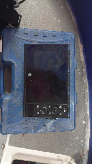 Pantalla Simrad