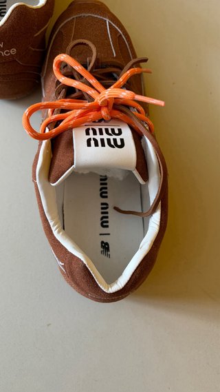 New Balance Miu Brown Sneakers
