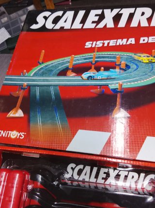Scalextric Sistema Elevación Pistas Negro