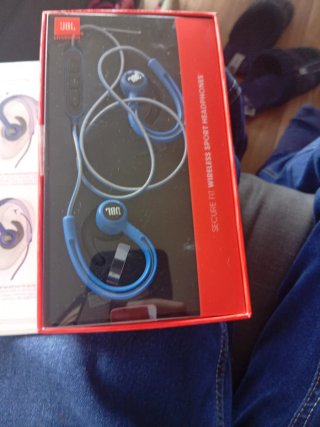 Auriculares JBL Reflect Contour Bluetooth