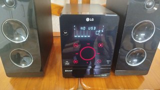 Mini cadena LG CM2760 Bluetooth