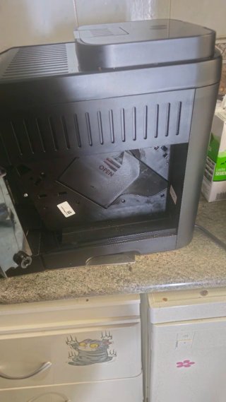 Cafetera DeLonghi Magnifica Evo