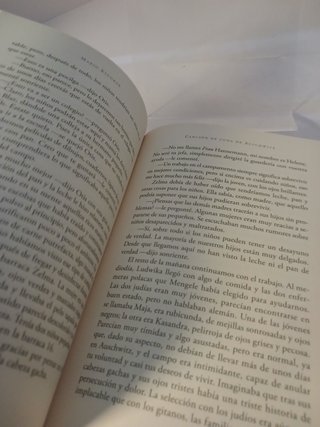 Canción de cuna de Auschwitz