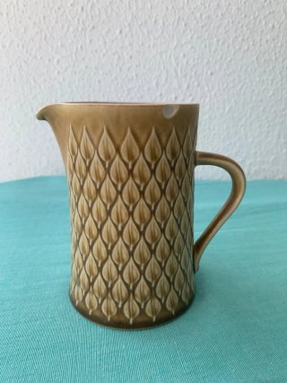 Vajilla danesa vintage Kronjyden Relief Quistgaard