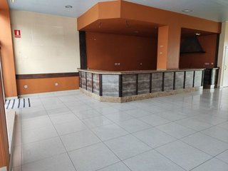 Local comercial en alquiler en Pravia