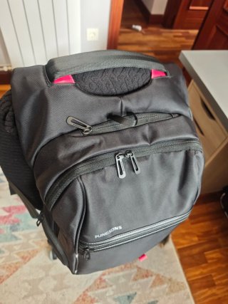 Mochila Kingsons 15,6" - Negra
