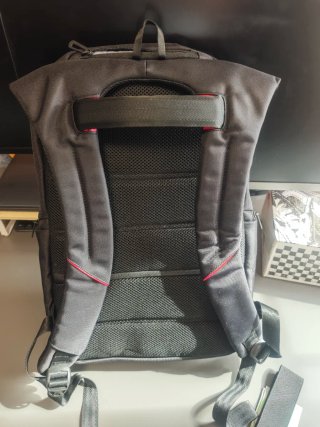 Mochila Kingsons 15,6" - Negra