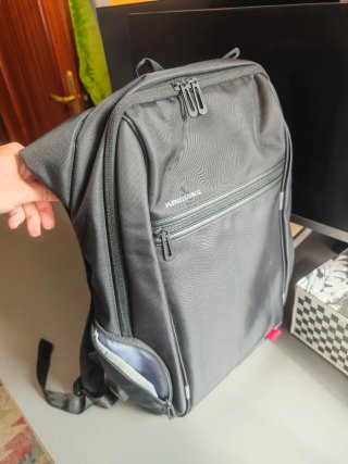 Mochila Kingsons 15,6" - Negra