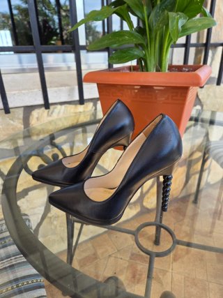 Zapatos de tacón negros