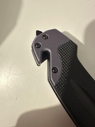 Navaja multiusos plegable