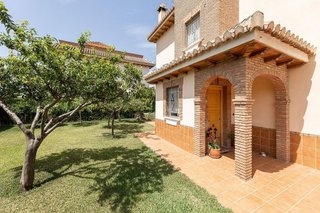 Chalet en venta en Huétor Vega