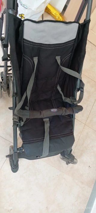 Carrito de bebé plegable