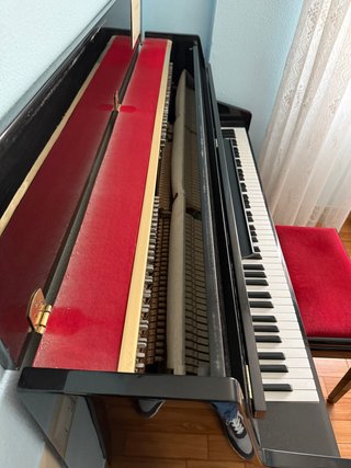 Piano vertical Baldwin 806 Negro Pulido