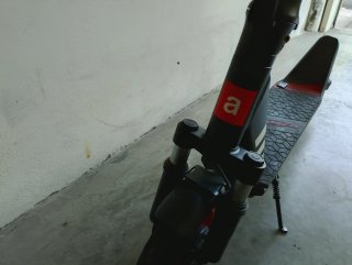 Monopattino Elettrico Aprilia