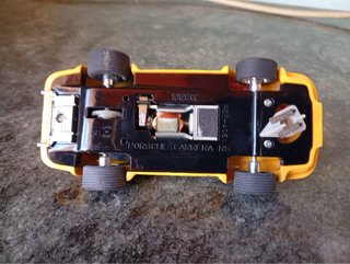 Porsche Carrera RS Amarillo Scalextric