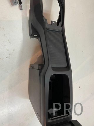 Reposa brazos volvo v40