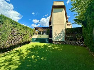 Dúplex en venta en Elviria en Marbella
