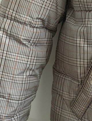 Abrigo acolchado cuadros Bershka