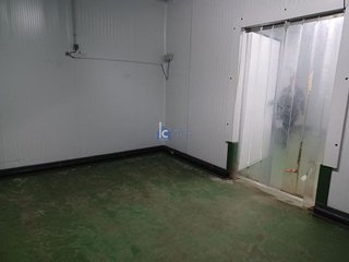 Nave industrial en venta en San Cibrao das Viñas