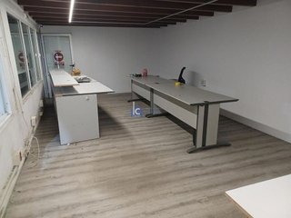 Nave industrial en venta en San Cibrao das Viñas