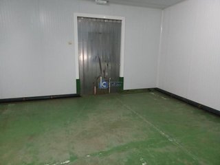 Nave industrial en venta en San Cibrao das Viñas