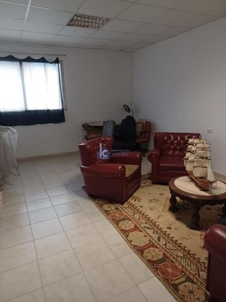 Nave industrial en venta en San Cibrao das Viñas