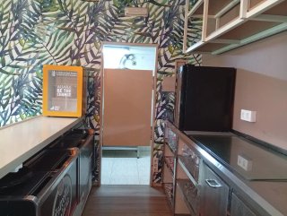 Se vende bar