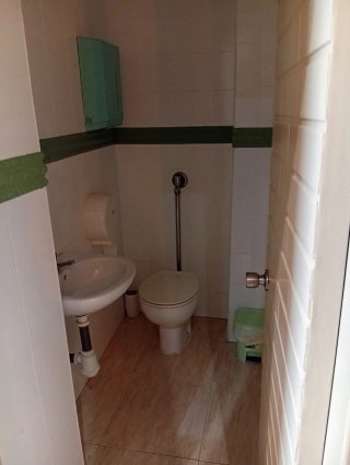 Se vende bar