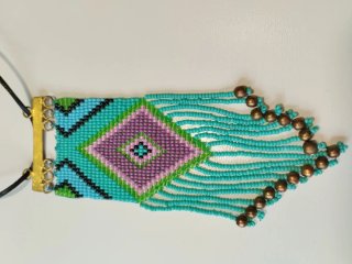 Colgante étnico estilo Huichol