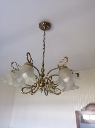 Lampada da soffitto e 2 comodini antichi