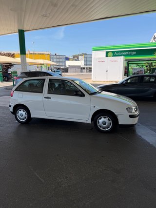 SEAT Ibiza 2001 SOLAMENTE 87.000 klm