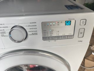 Lavadora Samsung 7k con pequeño fallo