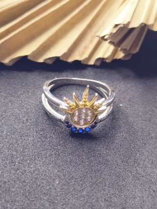 Anillo Sol y Luna con Zafiros Azules
