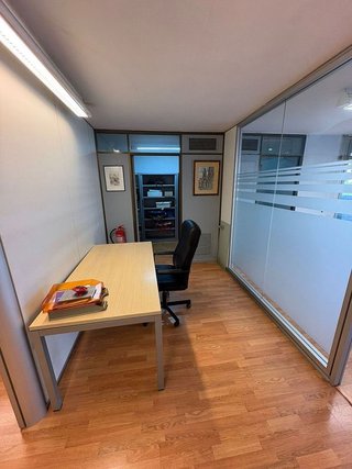 Oficina en alquiler en Eixample Nord – La Devesa en Girona