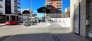 Local comercial en alquiler en Els Pins en Blanes