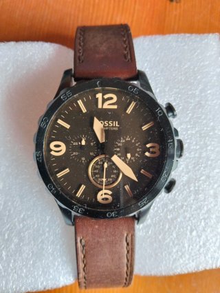 Reloj Fossil Negro y Marrón
