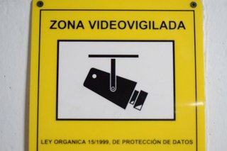Garaje en venta en La Font de la Guatlla en Barcelona