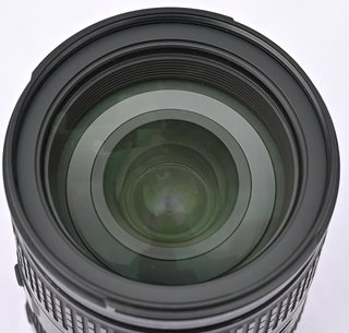 Objetivo Nikon 28-300mm AF-S G VR