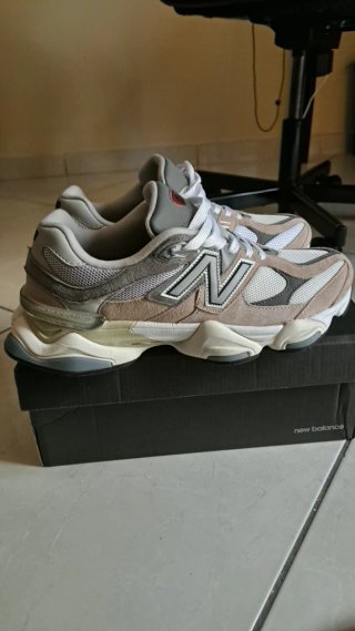 New Balance 9060 beige/grigio