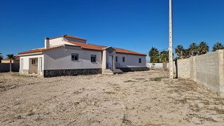 Chalet en venta en Catral