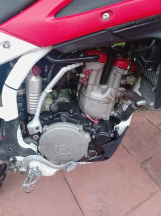 Husqvarna TE450i Enduro Moto