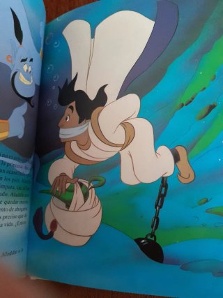 Libro disney Aladin.