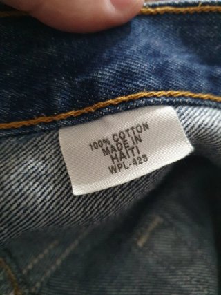 Levi's 501 W33 L34 Made in Haiti