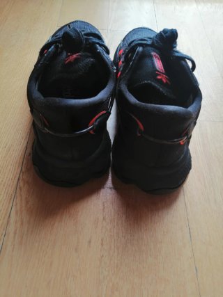Zapatillas Adidas Ozweego Negras y Naranja Unisex