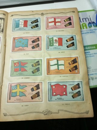 Album Escuadras de Guerra Cromos