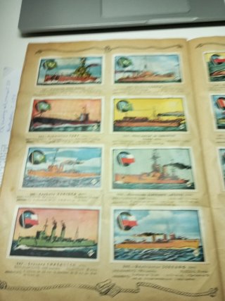 Album Escuadras de Guerra Cromos
